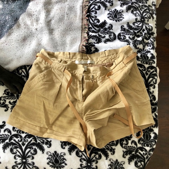SOLD-Khaki Lauren Conrad paper bag shorts - Picture 4 of 5